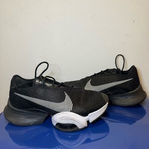 ✨Nike Zoom Superrep size 7! ✨